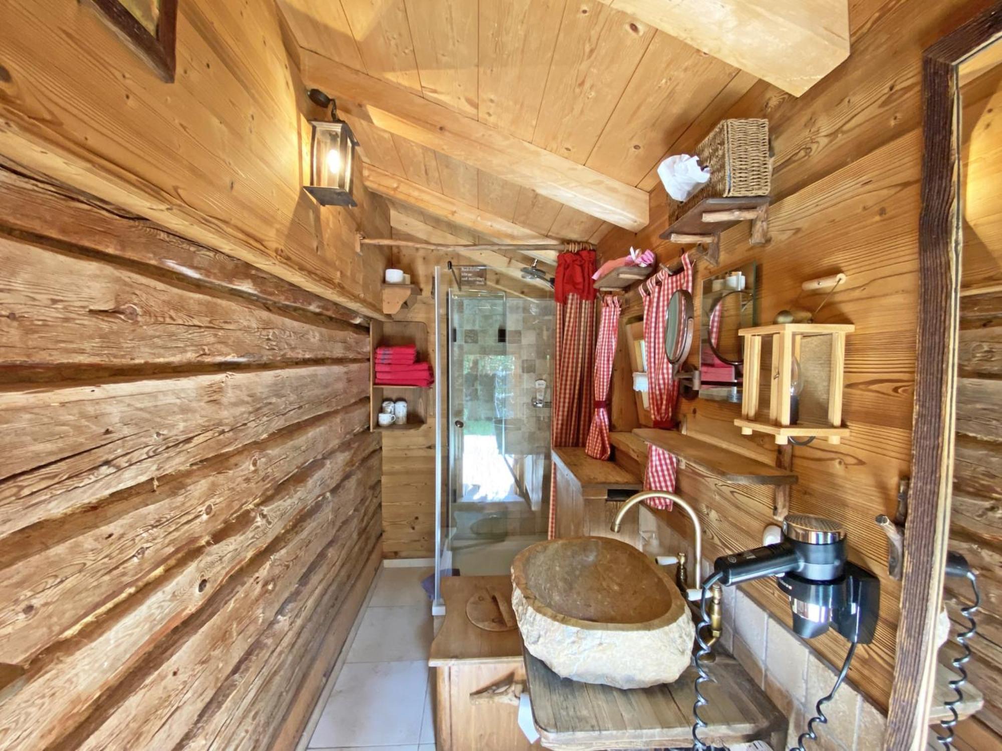 Eco Friendly Chalet Near The Lake In Asten Tittmoning Екстериор снимка