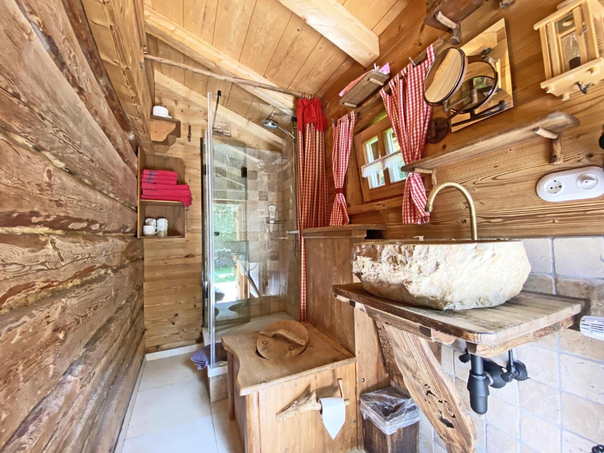 Eco Friendly Chalet Near The Lake In Asten Tittmoning Екстериор снимка