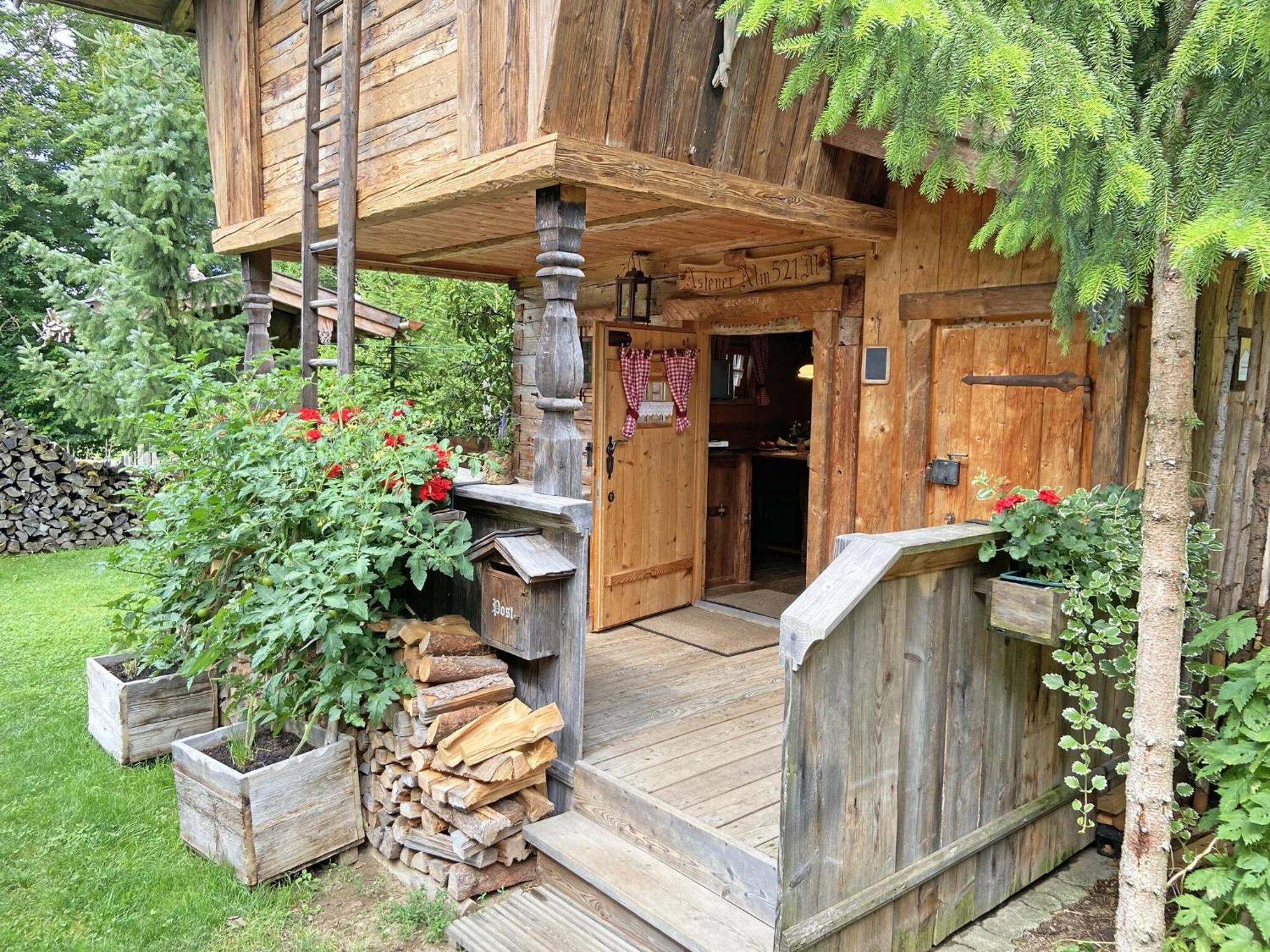 Eco Friendly Chalet Near The Lake In Asten Tittmoning Екстериор снимка